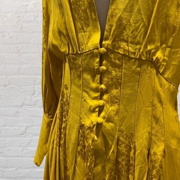 Bershka Floral Woven Over Jacket, Size M-L and Matching Pants, Size M in Yellow​ - Picture 4 of 16